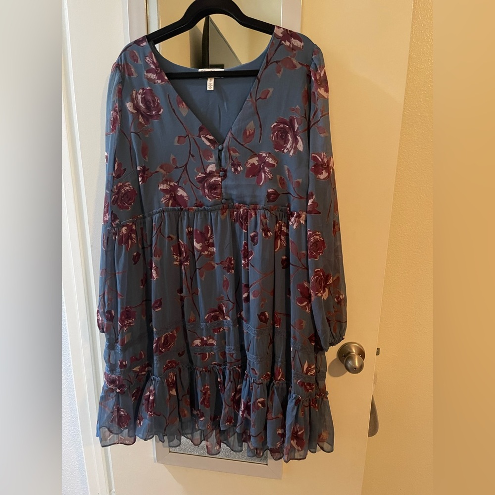 Jessica Simpson maternity dress